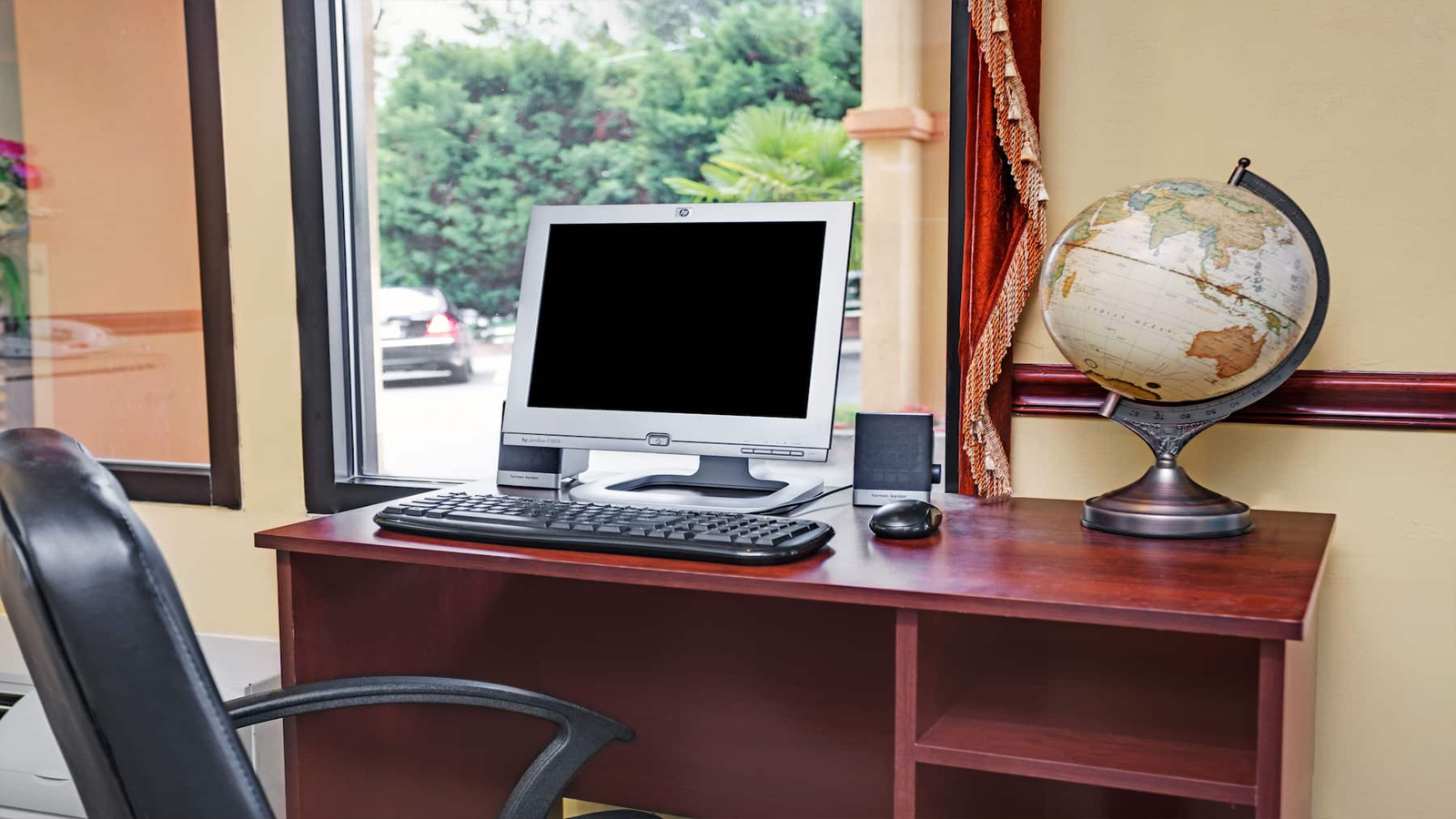 Computer In The Lobby